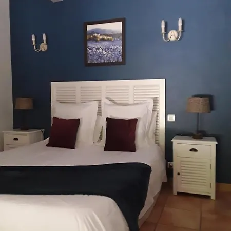 Mas De L'ile Nocleg ze śniadaniem Awinion