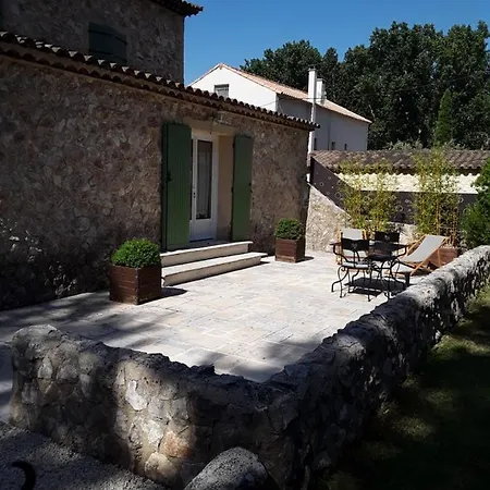 Mas De L'ile Nocleg ze śniadaniem 3*